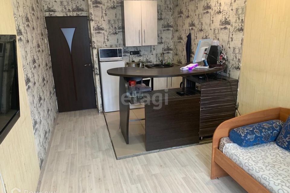 Продаётся 1-комнатная квартира, 32 м²