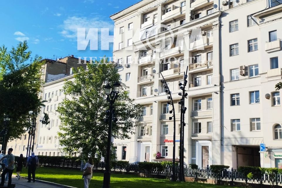 Сдаётся 2-комнатная квартира, 55 м²
