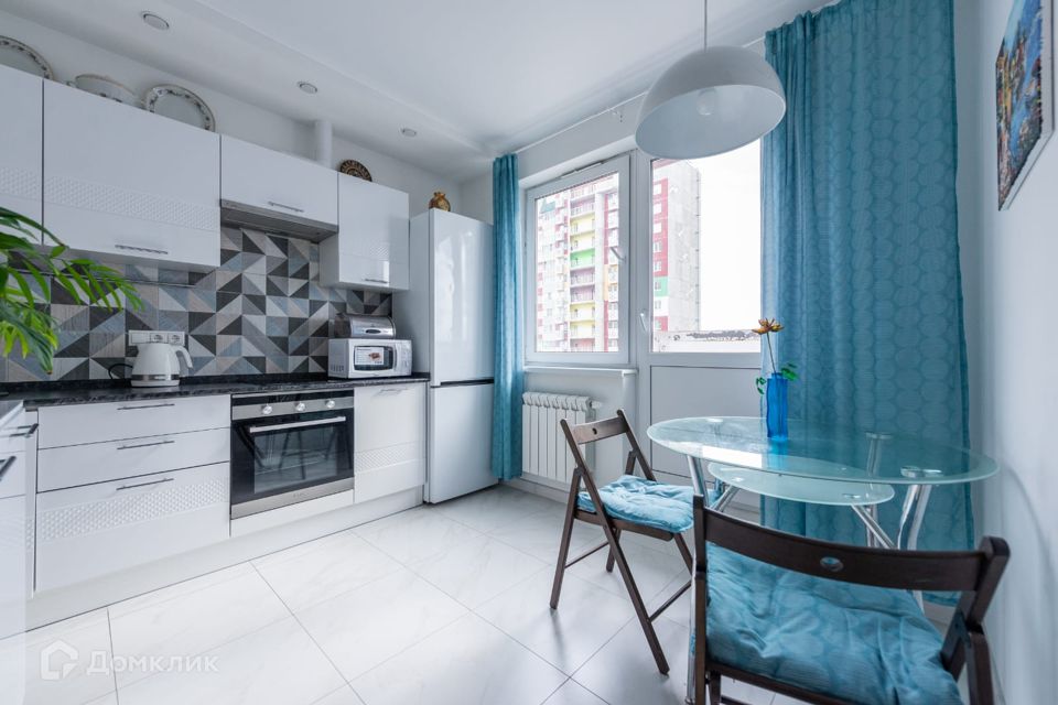 Продаётся 1-комнатная квартира, 39.9 м²