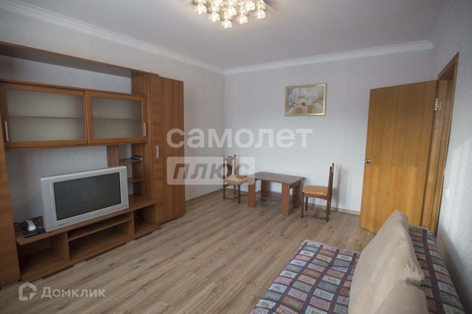 Сдаётся 1-комнатная квартира, 42 м²