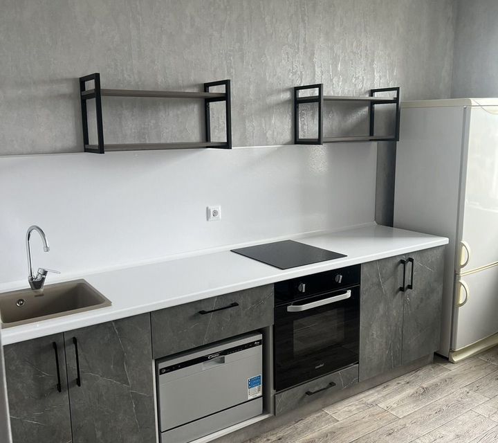 Сдаётся 1-комнатная квартира, 42 м²