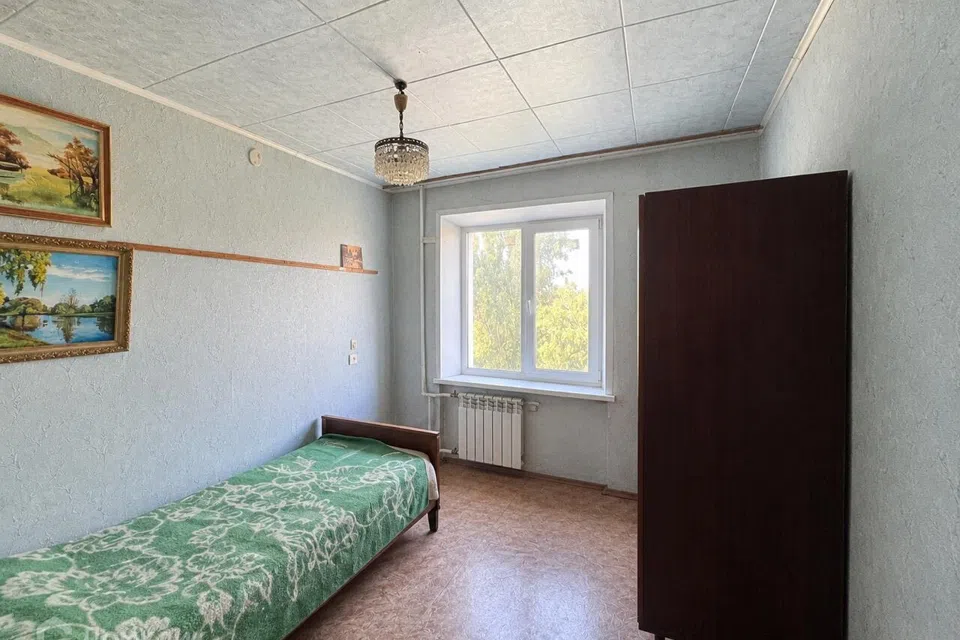 Продаётся 3-комнатная квартира, 54.82 м²