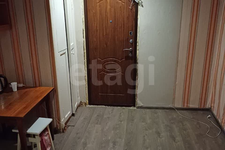 Продаётся 6-комнатная квартира, 105.6 м²