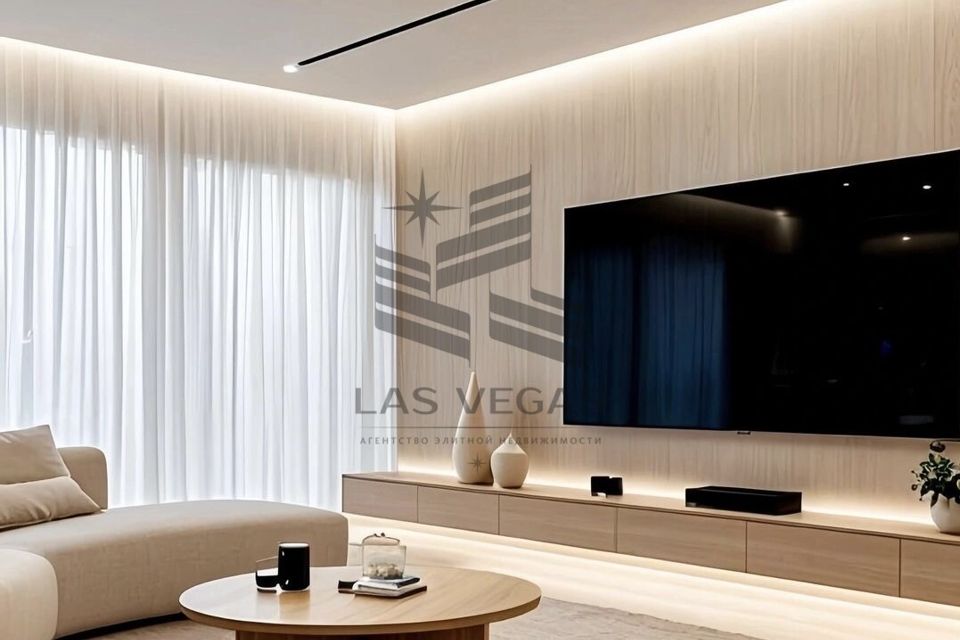 Сдаётся 4-комнатная квартира, 129 м²