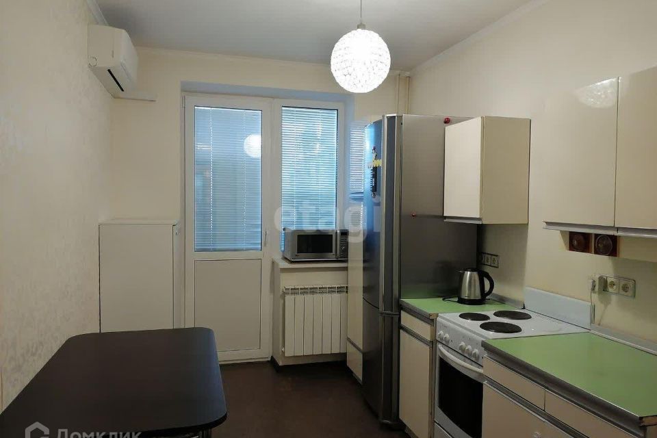 Продаётся 1-комнатная квартира, 38.2 м²
