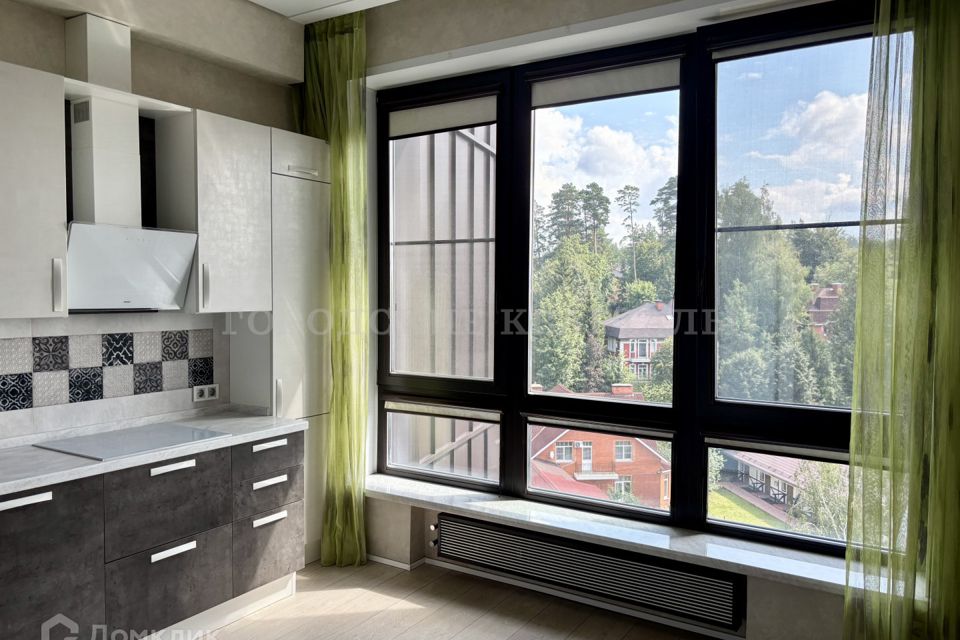 Продаётся 1-комнатная квартира, 48 м²