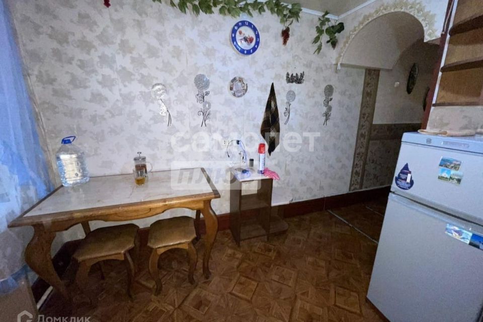 Продаётся 5-комнатная квартира, 94 м²