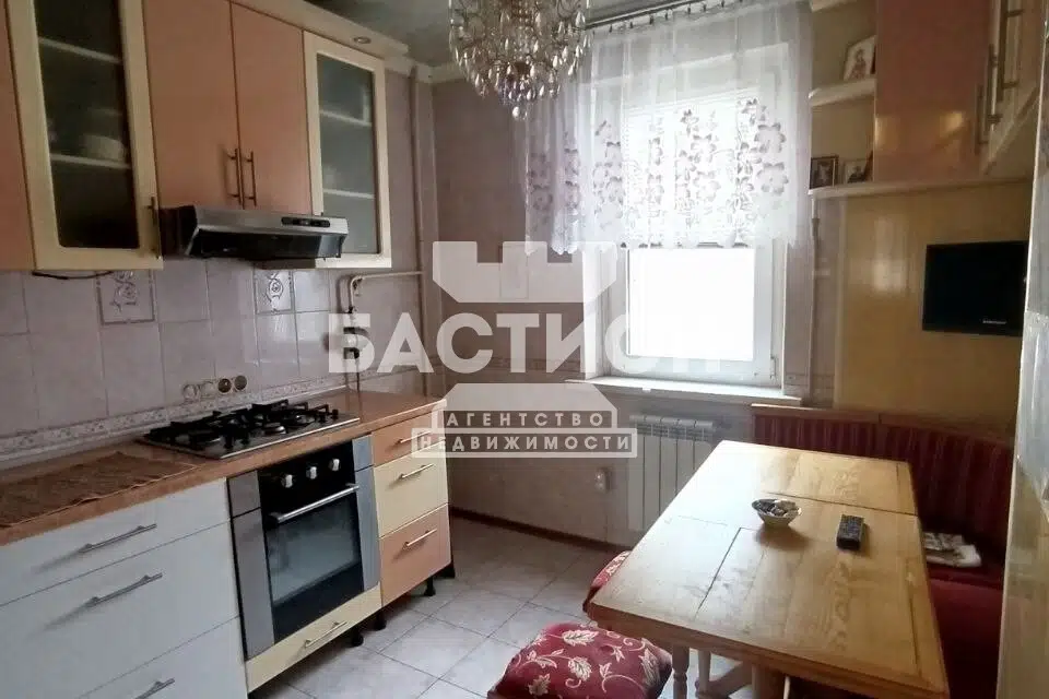 Продаётся 3-комнатная квартира, 68.6 м²