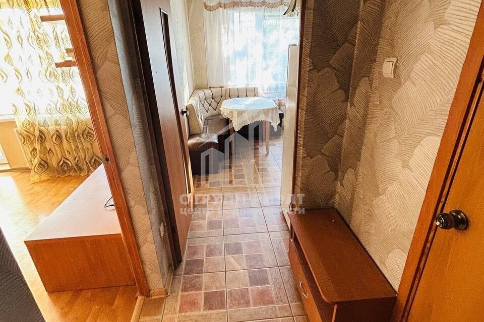 Продаётся 1-комнатная квартира, 41 м²