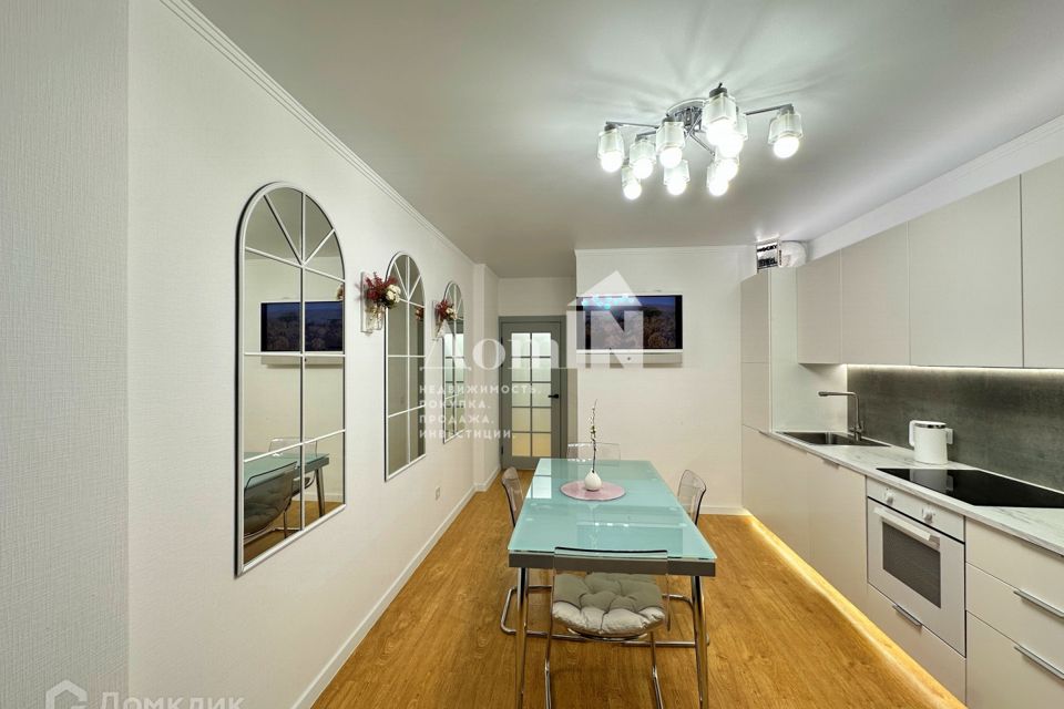 Продаётся 4-комнатная квартира, 98.15 м²