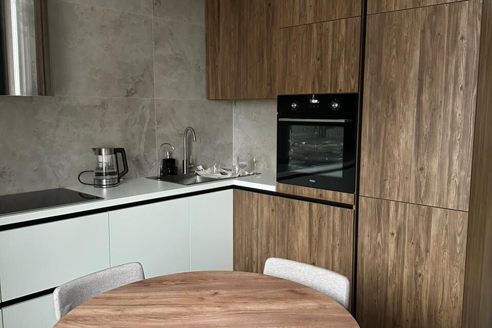 Сдаётся 2-комнатная квартира, 64 м²