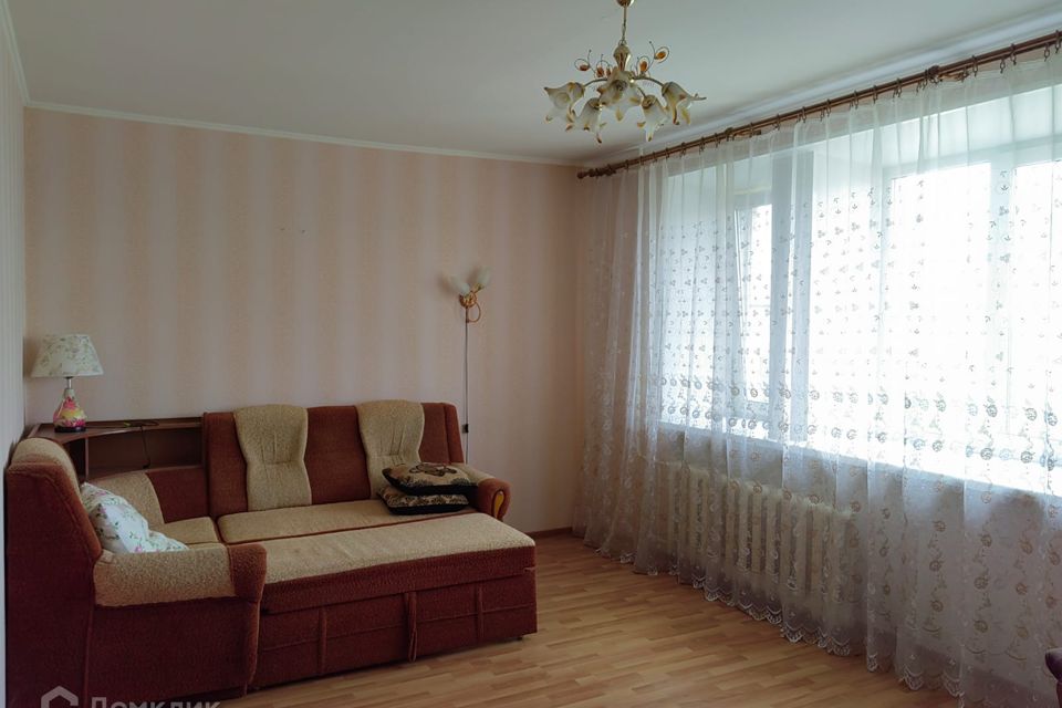 Продаётся 2-комнатная квартира, 75.8 м²