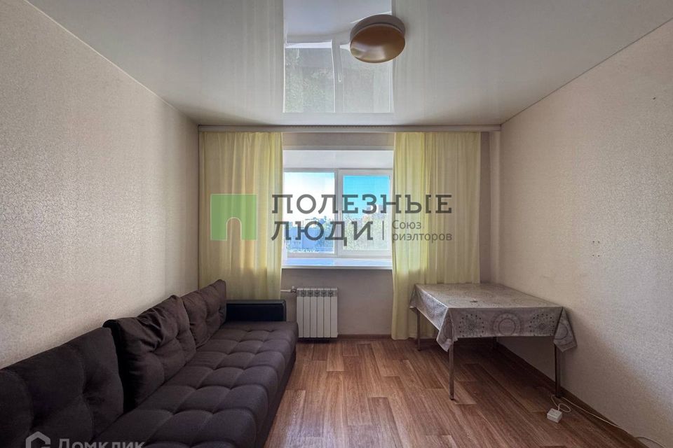Продаётся комната в 8-комн. квартире, 12.5 м²