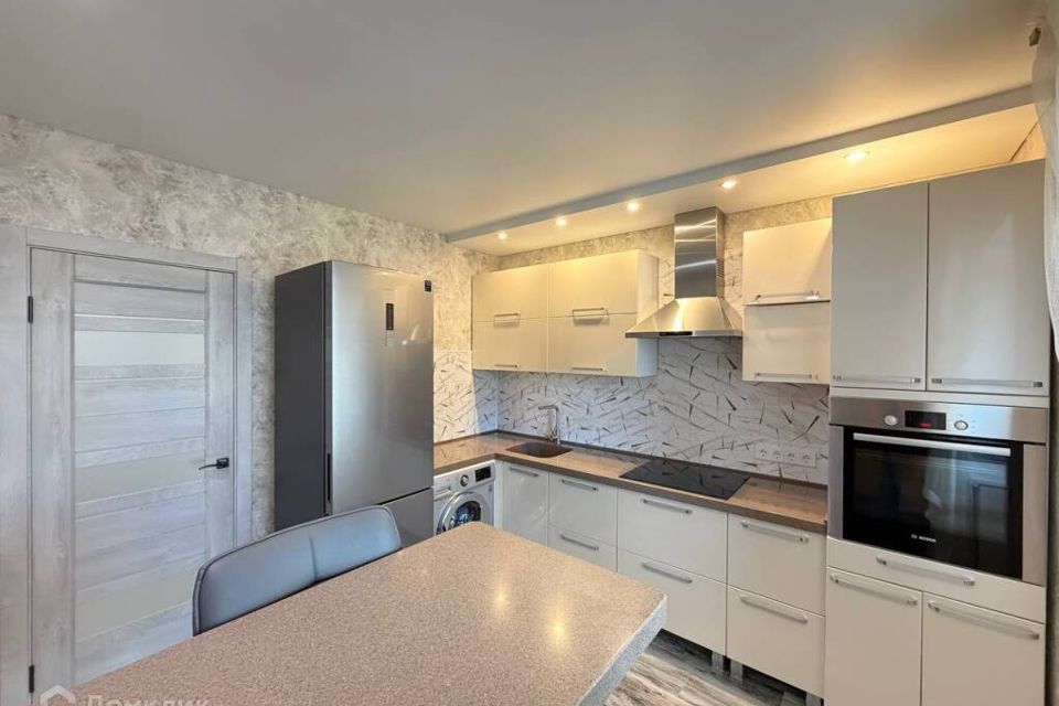 Продаётся 1-комнатная квартира, 41.1 м²