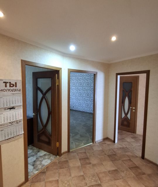 Сдаётся 2-комнатная квартира, 53 м²