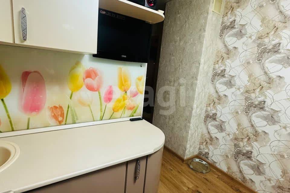 Продаётся 1-комнатная квартира, 41.7 м²