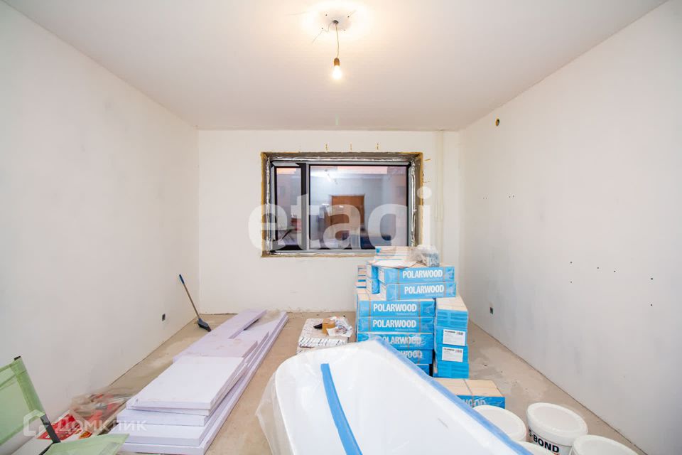 Продаётся 2-комнатная квартира, 70.4 м²