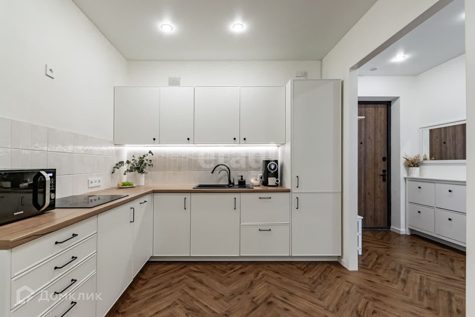 Продаётся 2-комнатная квартира, 55.9 м²