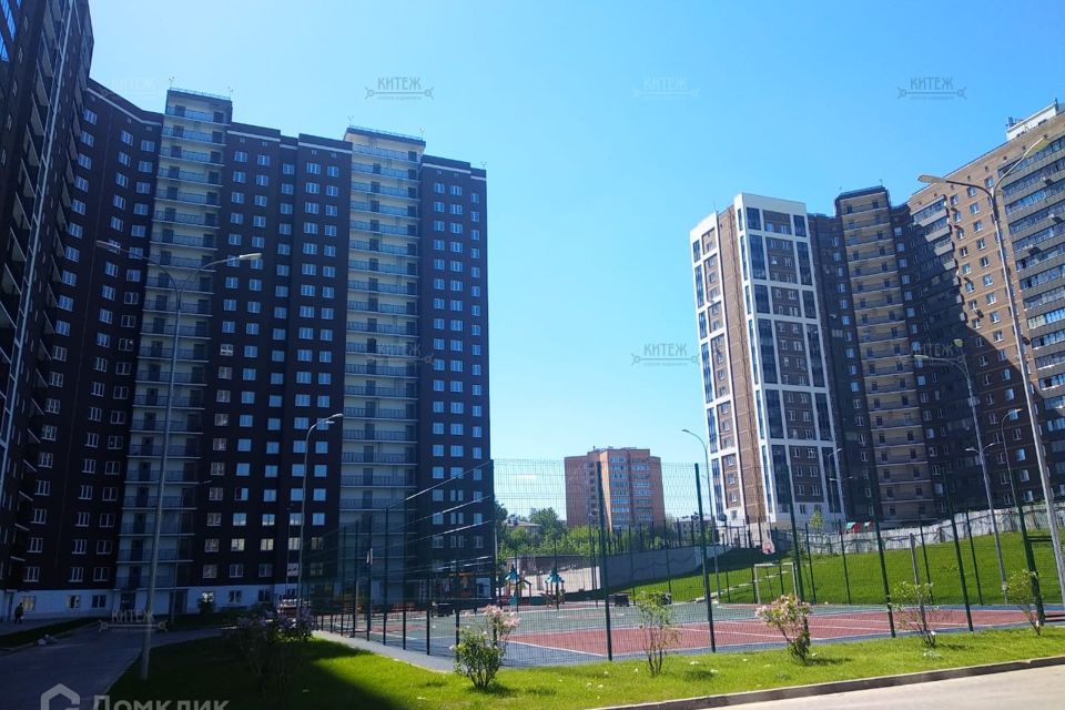Продаётся 1-комнатная квартира, 42.1 м²