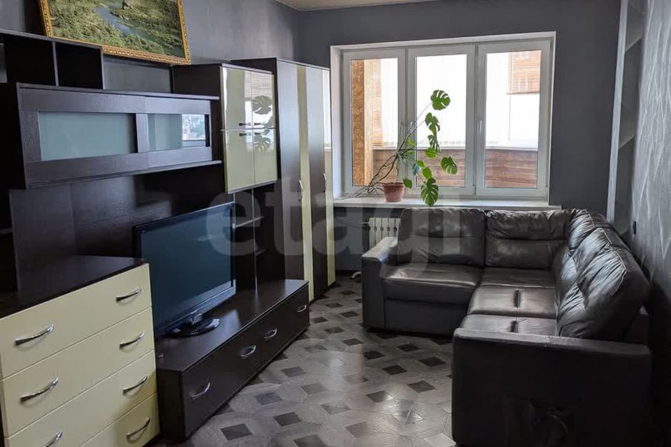 Продаётся 1-комнатная квартира, 37.4 м²