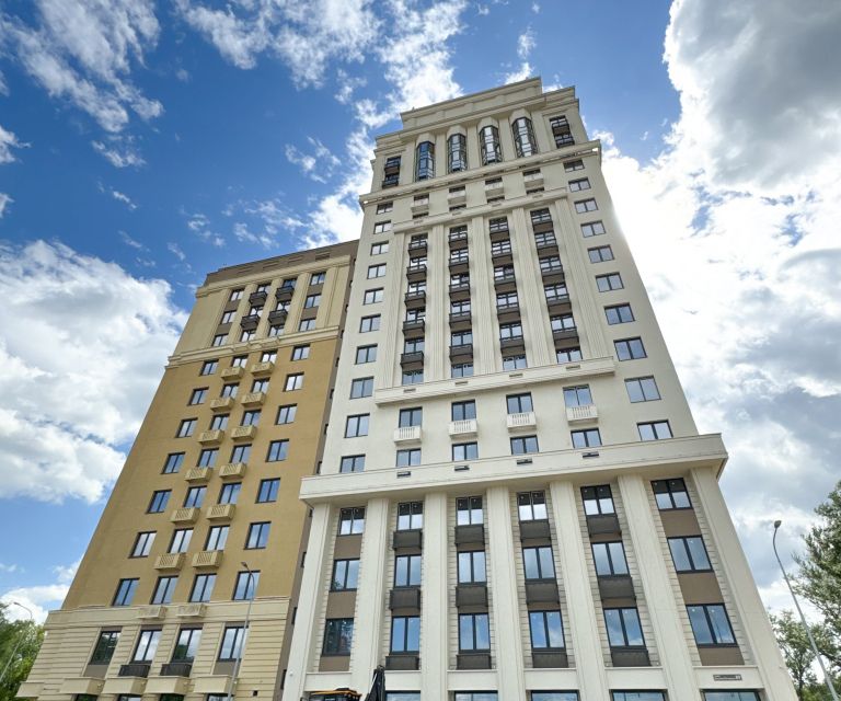 Продаётся 4-комнатная квартира, 117.8 м²