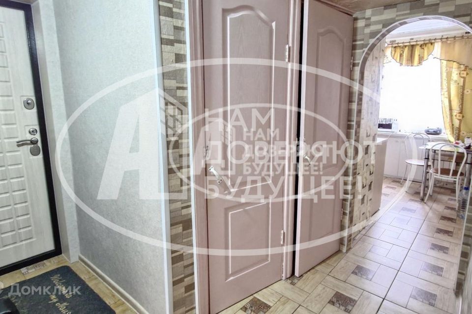 Продаётся 3-комнатная квартира, 61.3 м²