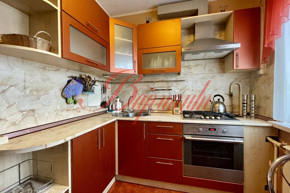 Продаётся 3-комнатная квартира, 63.3 м²