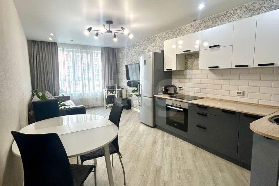 Продаётся 2-комнатная квартира, 71 м²