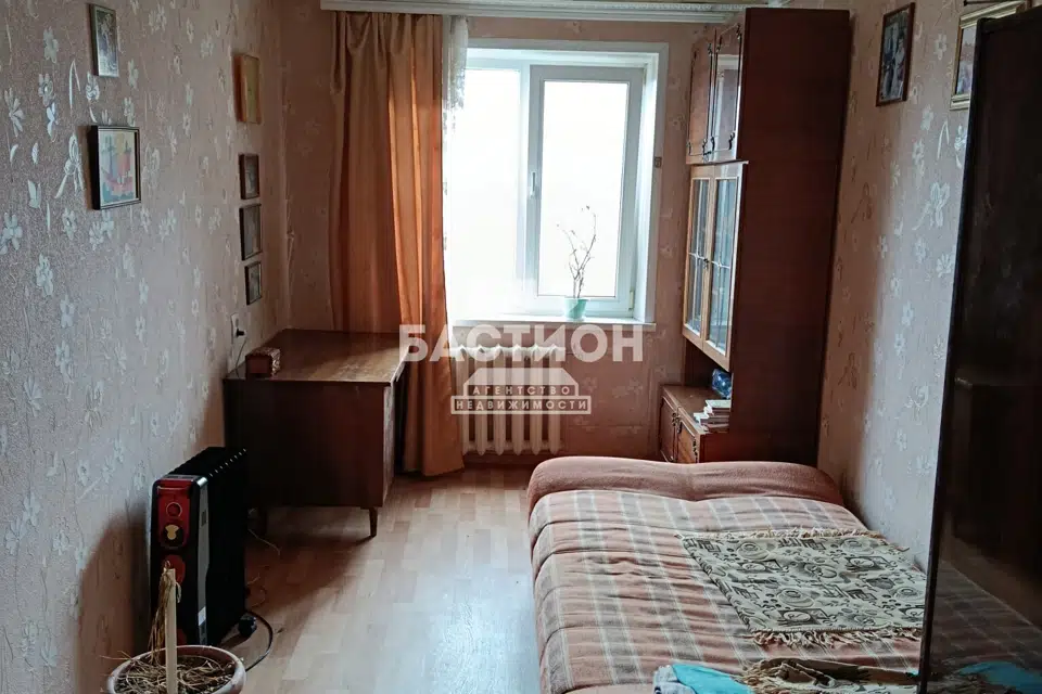 Продаётся 4-комнатная квартира, 69 м²