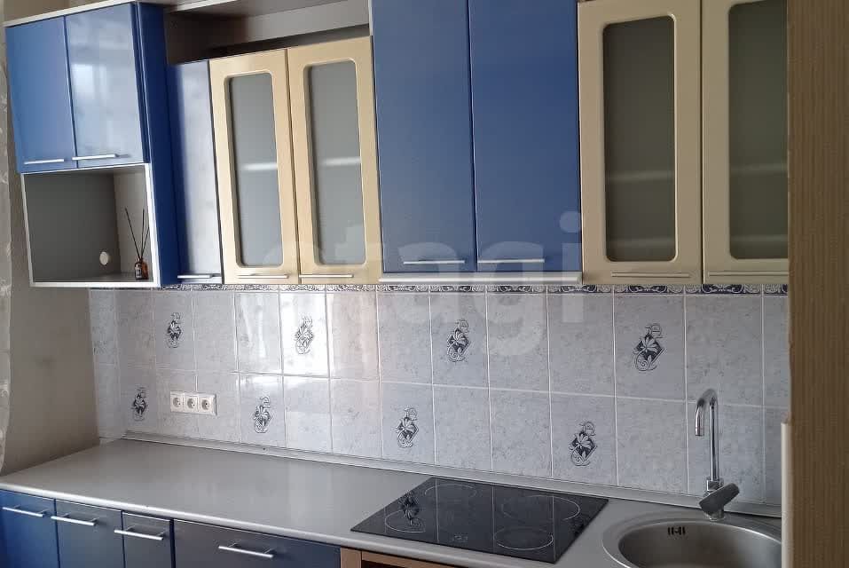 Сдаётся 1-комнатная квартира, 38 м²