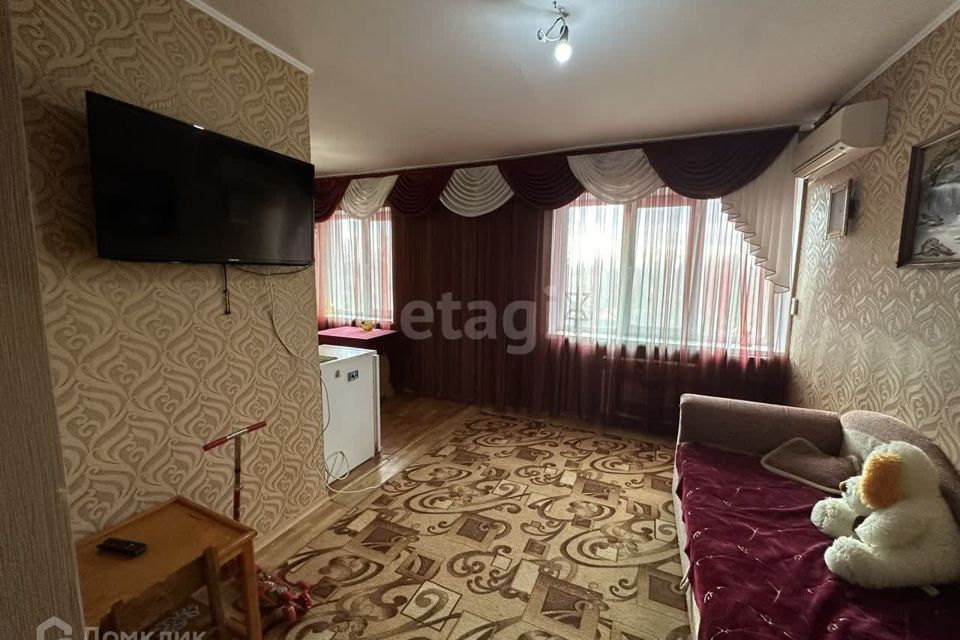 Продаётся 3-комнатная квартира, 61 м²