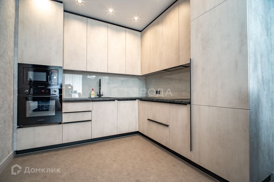 Сдаётся 1-комнатная квартира, 49.4 м²