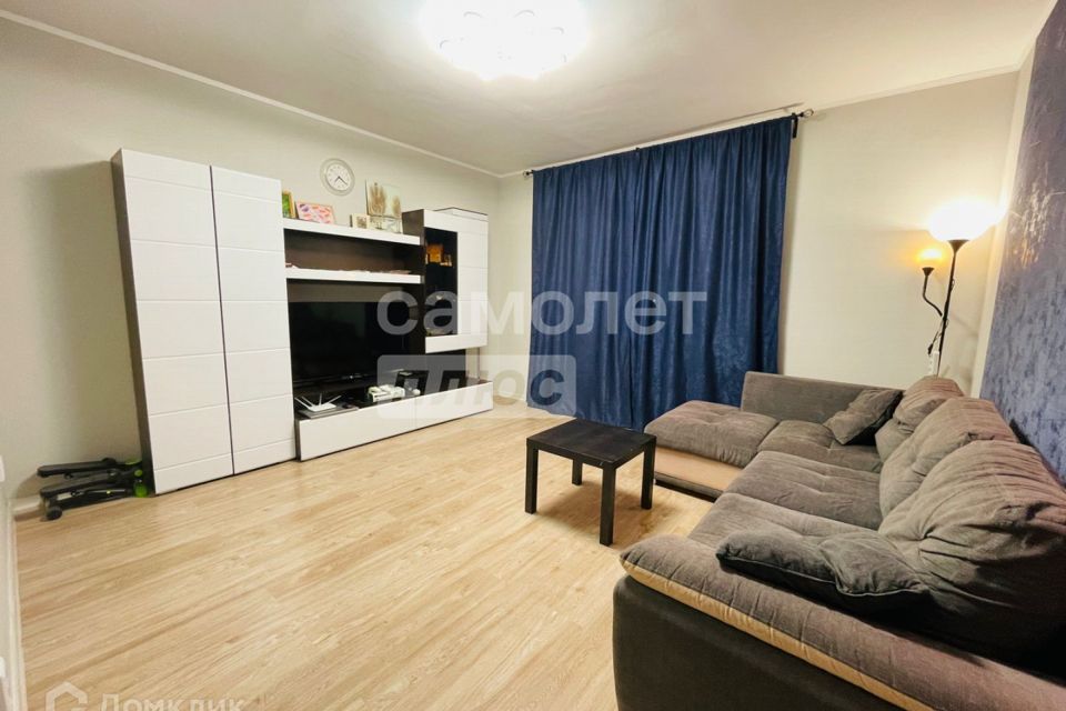 Продаётся 3-комнатная квартира, 68.7 м²