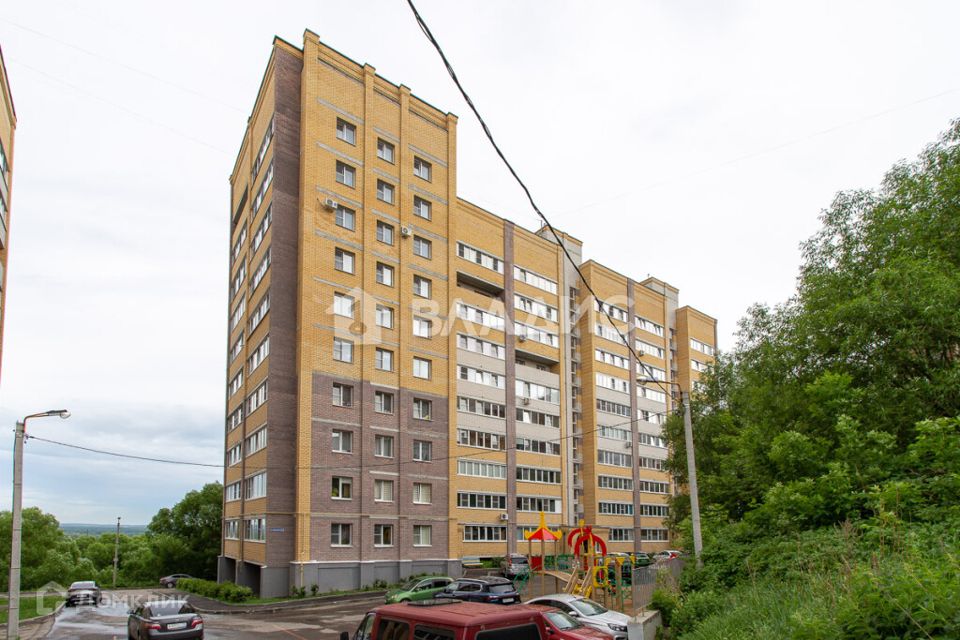 Продаётся 1-комнатная квартира, 41.81 м²