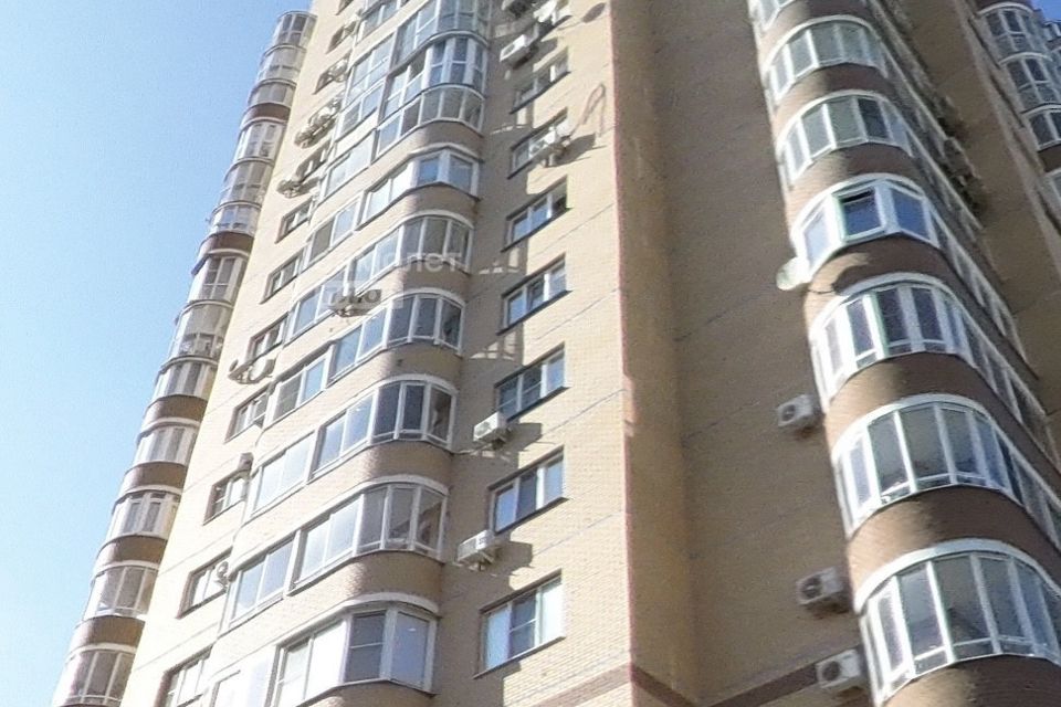 Продаётся 2-комнатная квартира, 58 м²