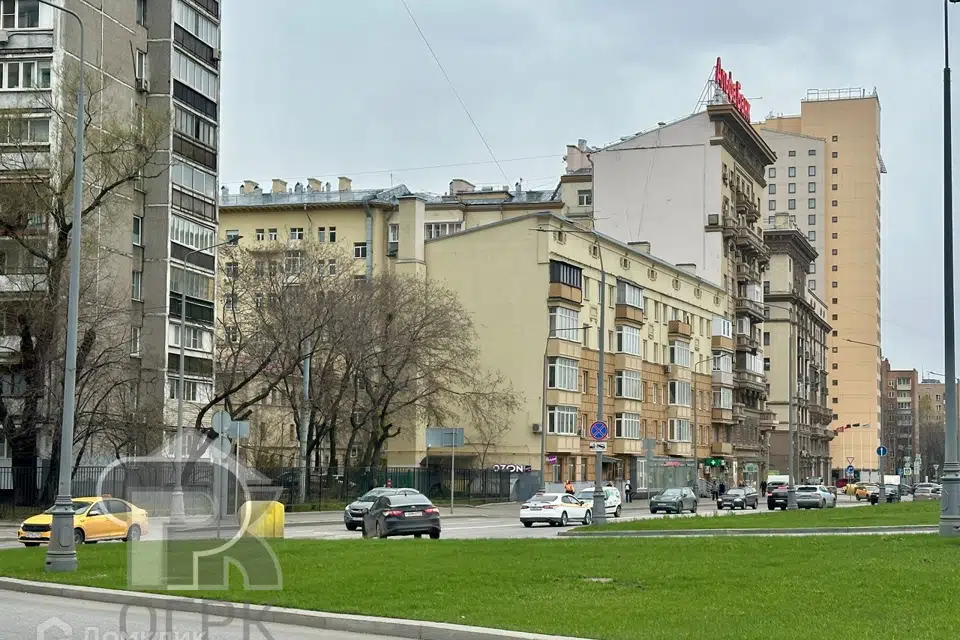 Продаётся 3-комнатная квартира, 62.3 м²
