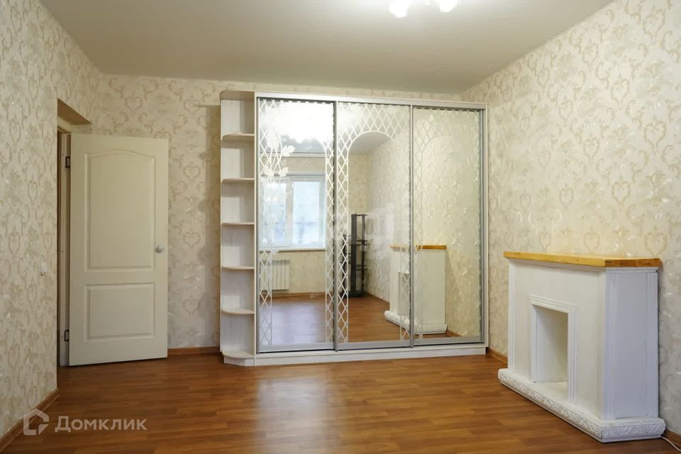 Сдаётся 2-комнатная квартира, 58.3 м²