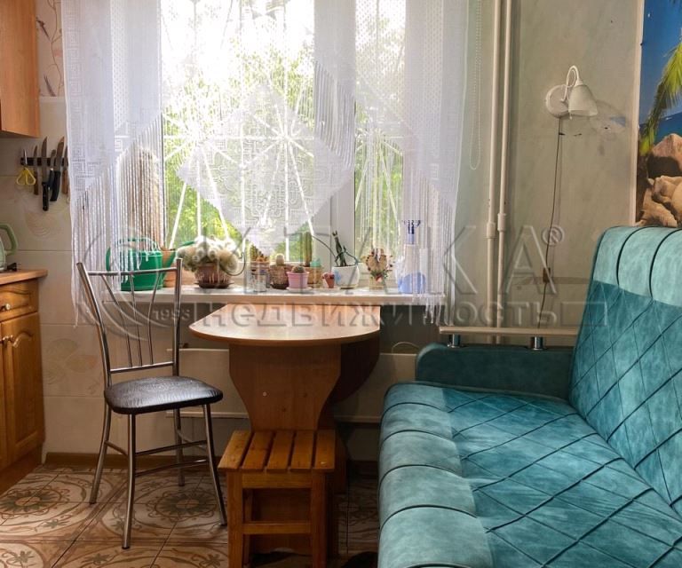 Продаётся 1-комнатная квартира, 41.1 м²