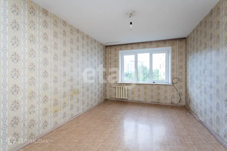 Продаётся 5-комнатная квартира, 101.1 м²