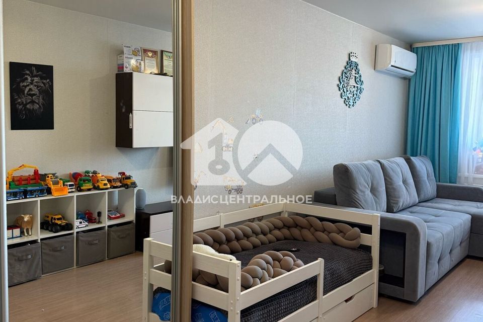 Продаётся 1-комнатная квартира, 43.5 м²