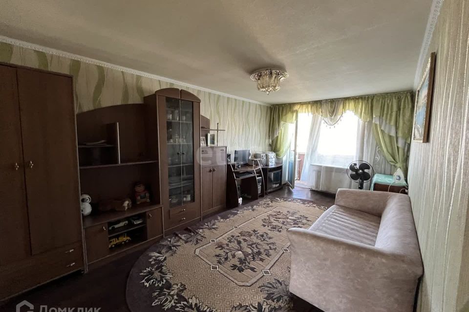 Продаётся 3-комнатная квартира, 58.9 м²
