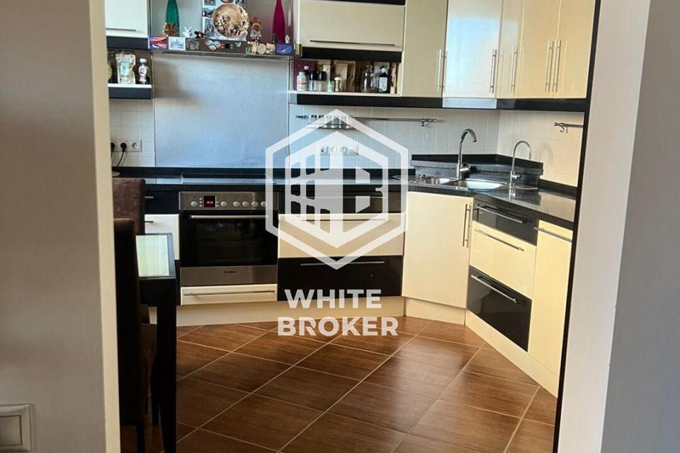 Продаётся 3-комнатная квартира, 105 м²