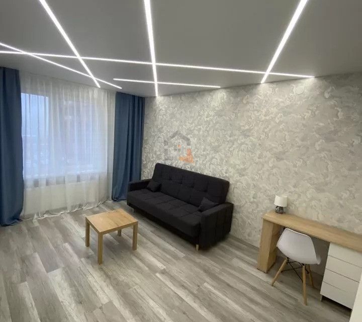 Сдаётся 1-комнатная квартира, 40 м²