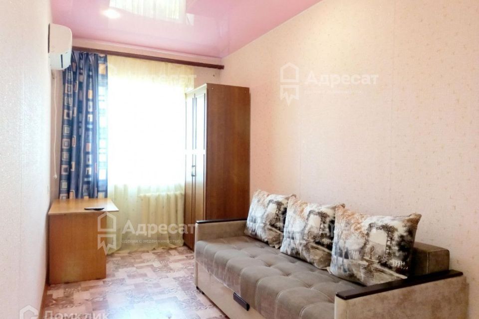 Продаётся 3-комнатная квартира, 56.6 м²