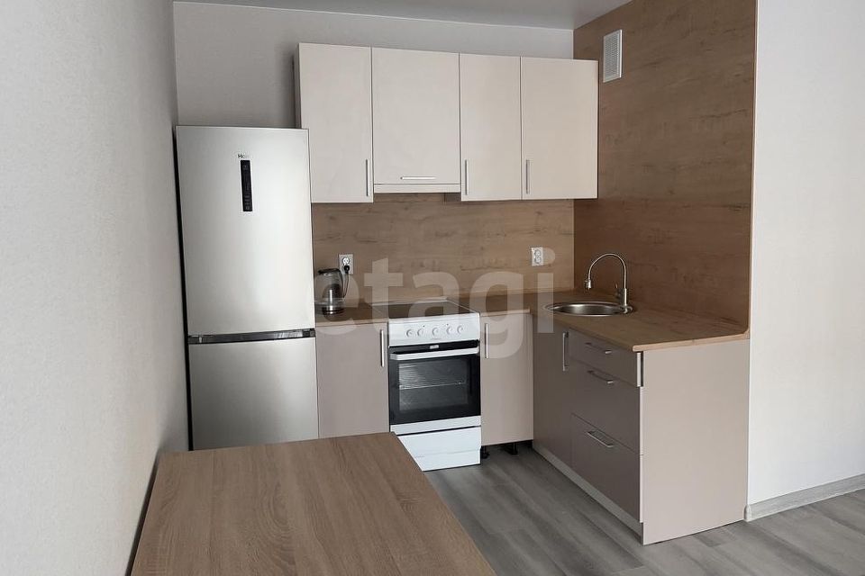 Сдаётся 1-комнатная квартира, 40 м²