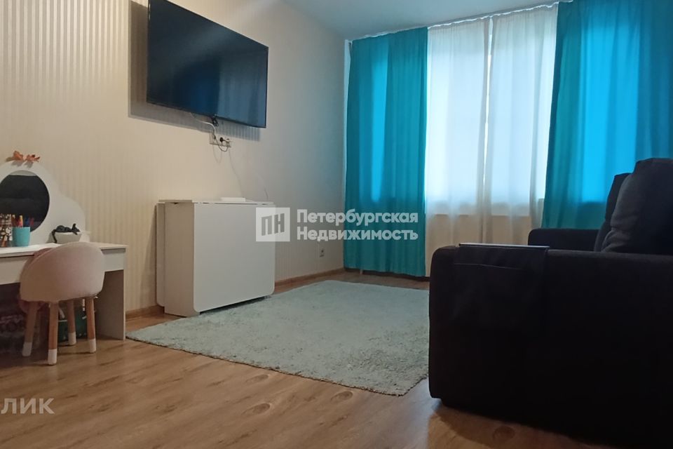 Продаётся 3-комнатная квартира, 60.8 м²