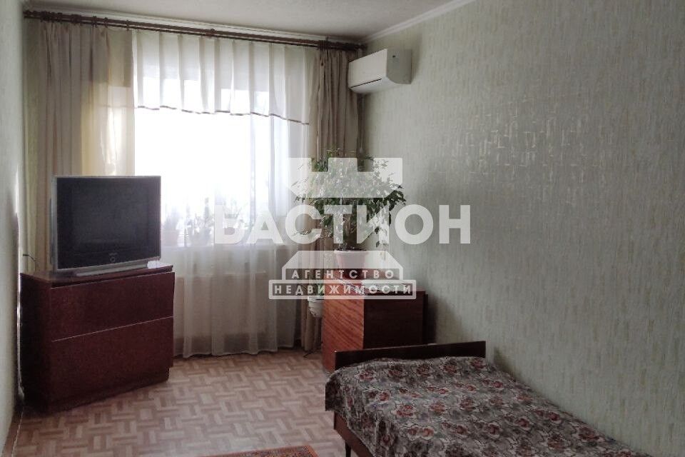 Продаётся 2-комнатная квартира, 44.3 м²