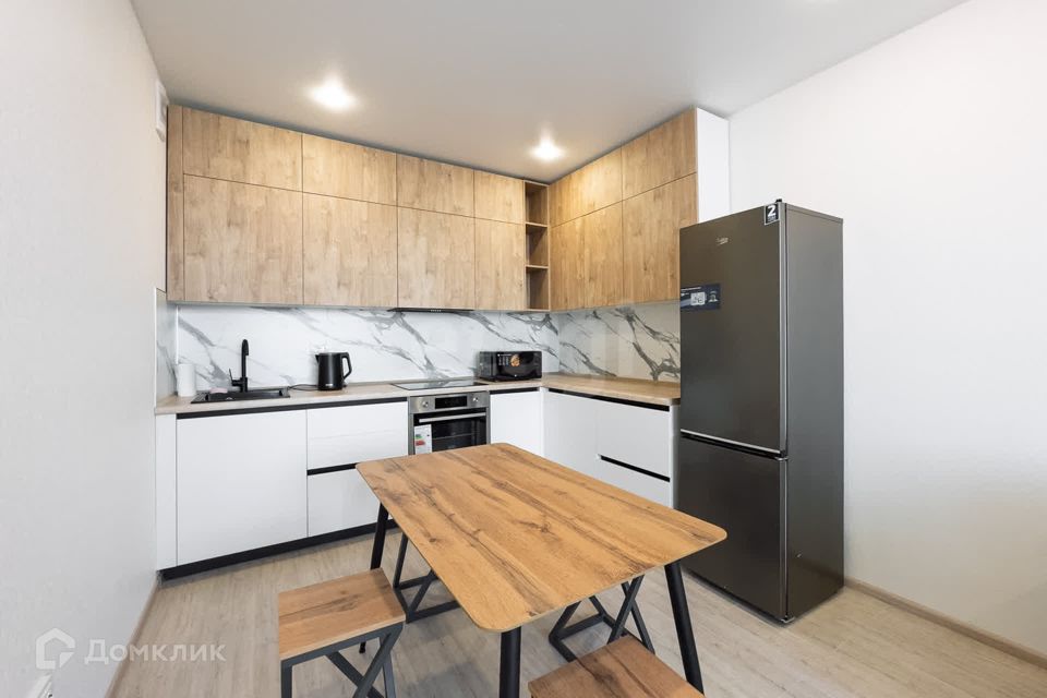 Сдаётся 2-комнатная квартира, 52.6 м²