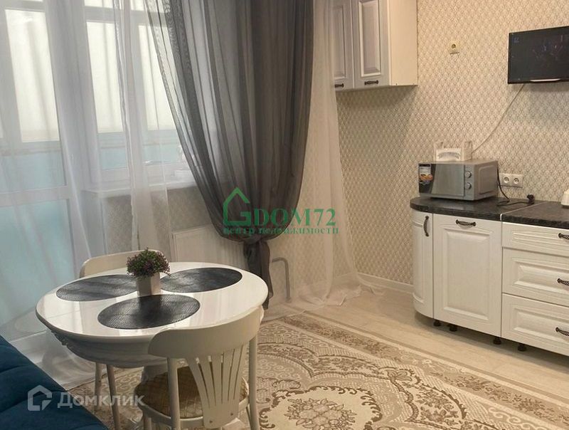 Сдаётся 3-комнатная квартира, 76 м²