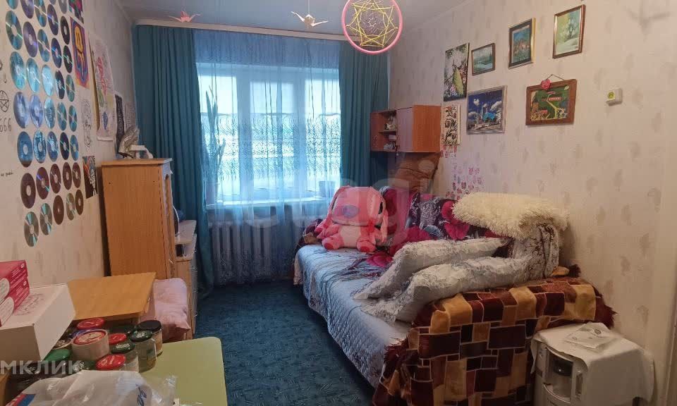 Продаётся 3-комнатная квартира, 54.7 м²